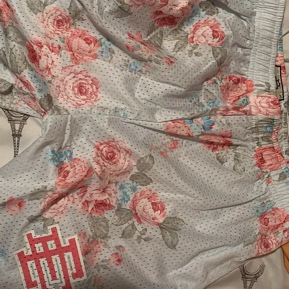 Eric Emanuel Teal Patterned Shorts - Picture 2 of 4